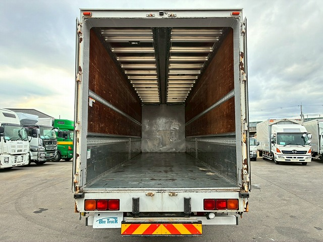 8×4後輪エアサス日本フルハーフ380馬力ATセミオートマ|中古トラックの販売・買取・査定のアイナビ