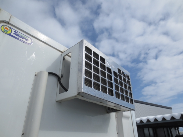 日野デュトロ低温冷蔵冷凍車|中古トラックの販売・買取・査定のアイナビ