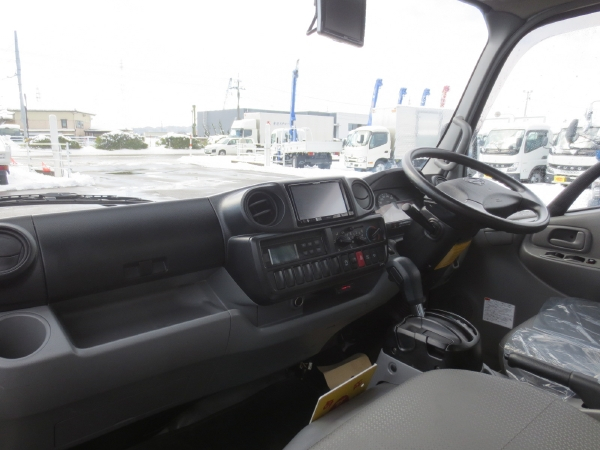 日野デュトロ低温冷蔵冷凍車|中古トラックの販売・買取・査定のアイナビ