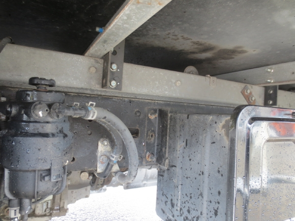 日野デュトロ低温冷蔵冷凍車|中古トラックの販売・買取・査定のアイナビ