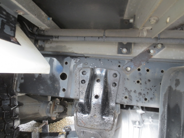 日野デュトロ低温冷蔵冷凍車|中古トラックの販売・買取・査定のアイナビ