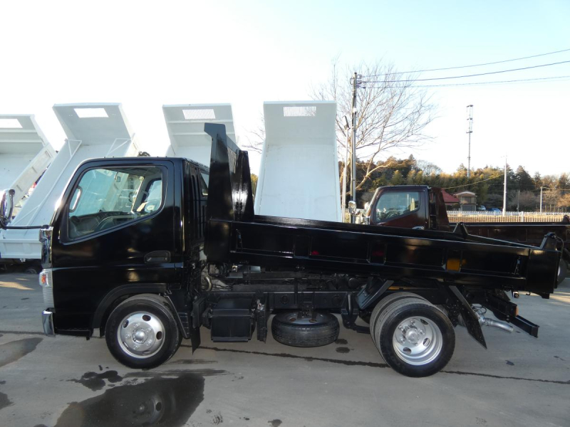 H26 2トン ダンプ 5速マニュアル 260144|中古トラックの販売・買取・査定のアイナビ