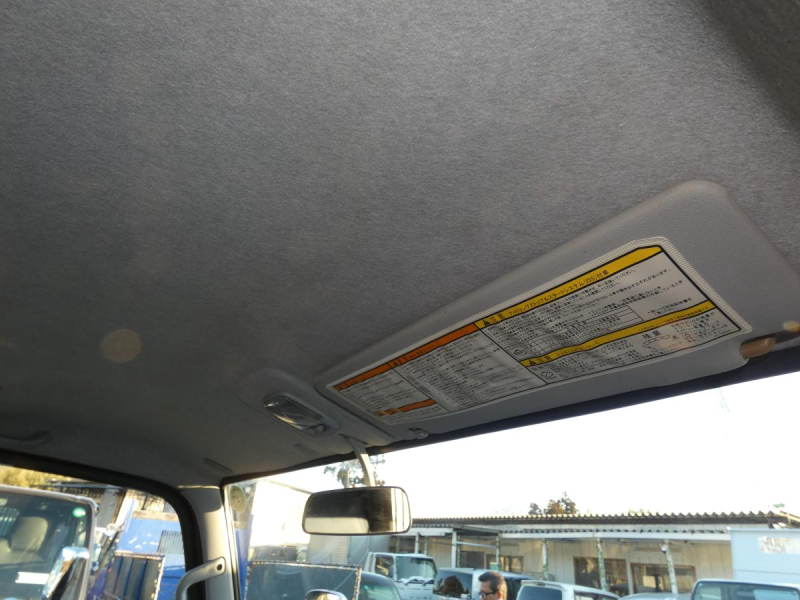 H26 2トン ダンプ 5速マニュアル 260144|中古トラックの販売・買取・査定のアイナビ