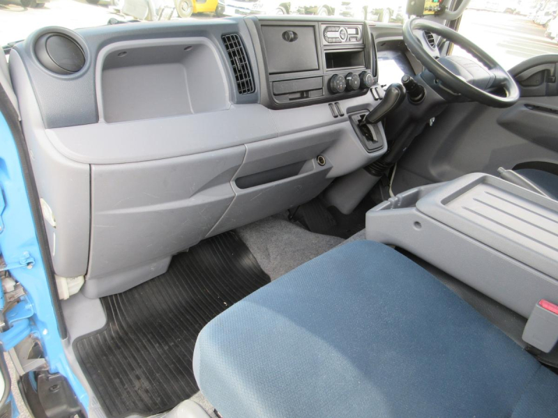 新明和 プレス 6.1m3 標準幅ロング AT 塵芥車 !!|中古トラックの販売・買取・査定のアイナビ