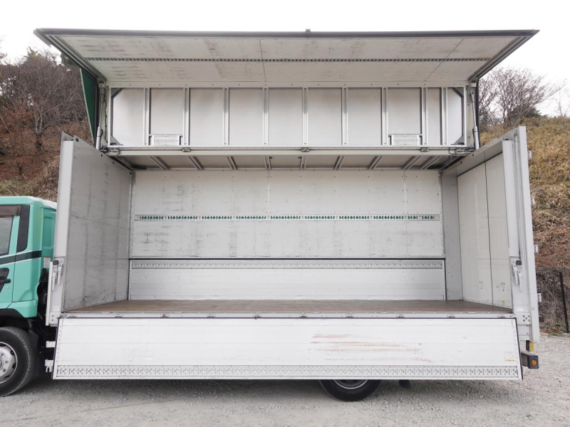 増トン積載5.5tアルミウイングアルミウィング|中古トラックの販売・買取・査定のアイナビ