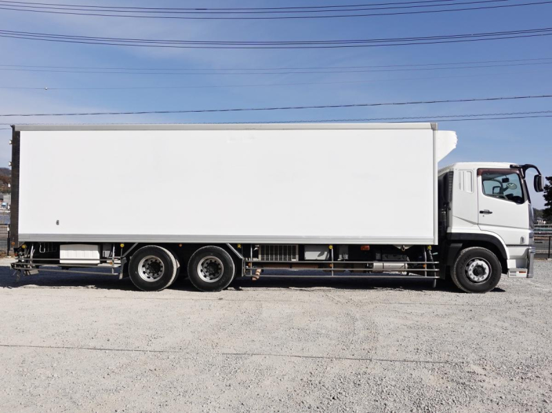 低温冷蔵冷凍大型スタンバイ2エバ|中古トラックの販売・買取・査定のアイナビ