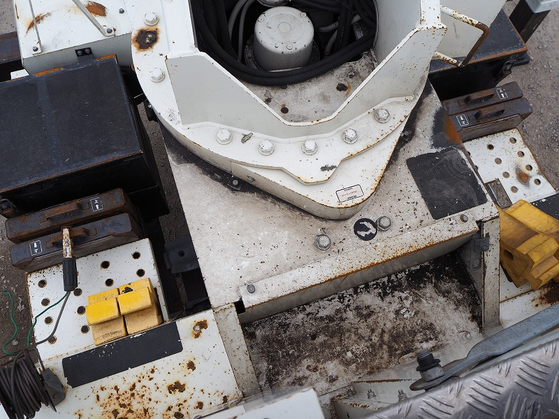 日野デュトロ高所作業車アイチSH15B電工仕様|中古トラックの販売・買取・査定のアイナビ