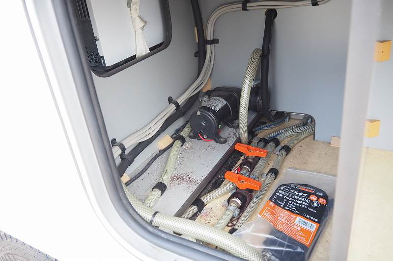 いすゞビーカム4WDキャンピングカーワイドベース|中古トラックの販売・買取・査定のアイナビ