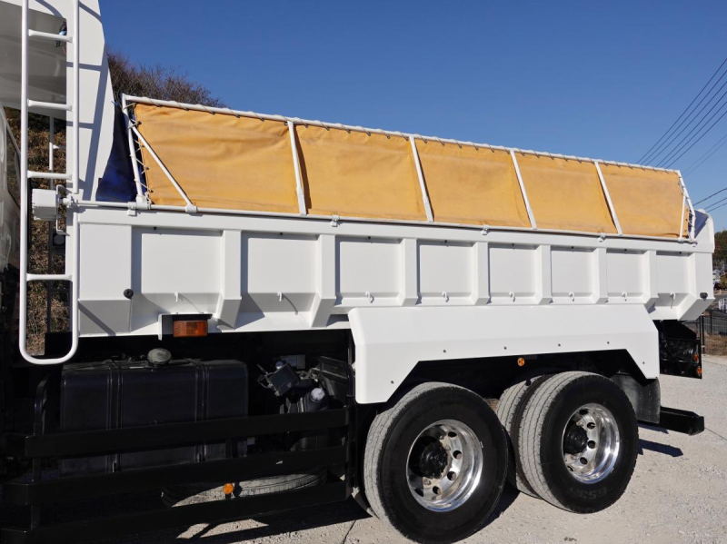 積載9.6t大型ダンプ|中古トラックの販売・買取・査定のアイナビ