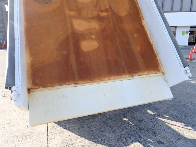 【351525】いすゞ フォワード 極東開発工業製Fゲートダンプ 自動シート 一方開|中古トラックの販売・買取・査定のアイナビ