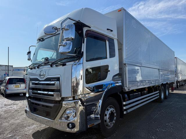 UDトラックス 乗用車 クオン|中古トラックの販売・買取・査定のアイナビ