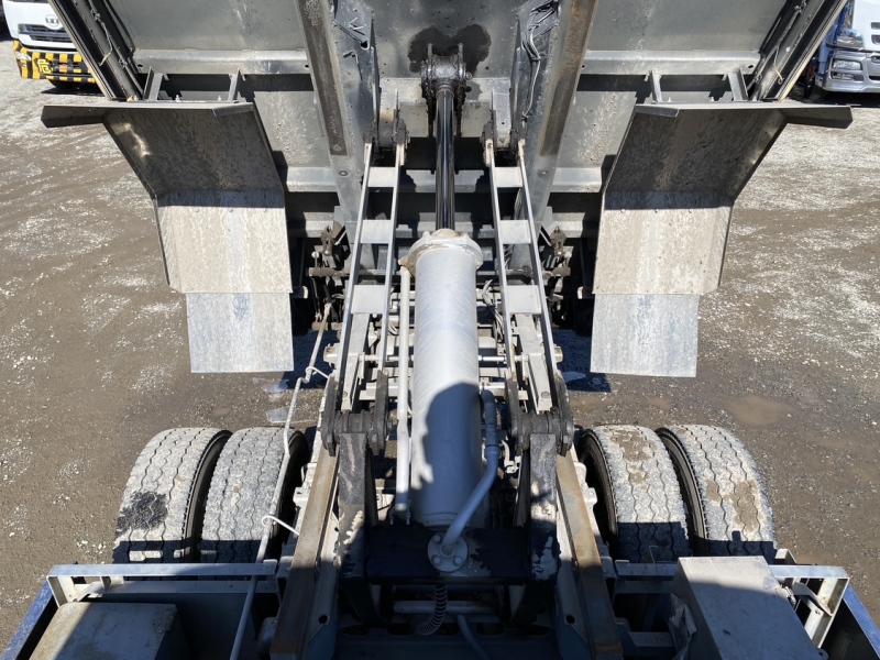 H28年式、フォワード、増tコボレーン、車検付|中古トラックの販売・買取・査定のアイナビ