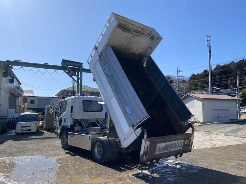 H28年式、フォワード、増tコボレーン、車検付|中古トラックの販売・買取・査定のアイナビ