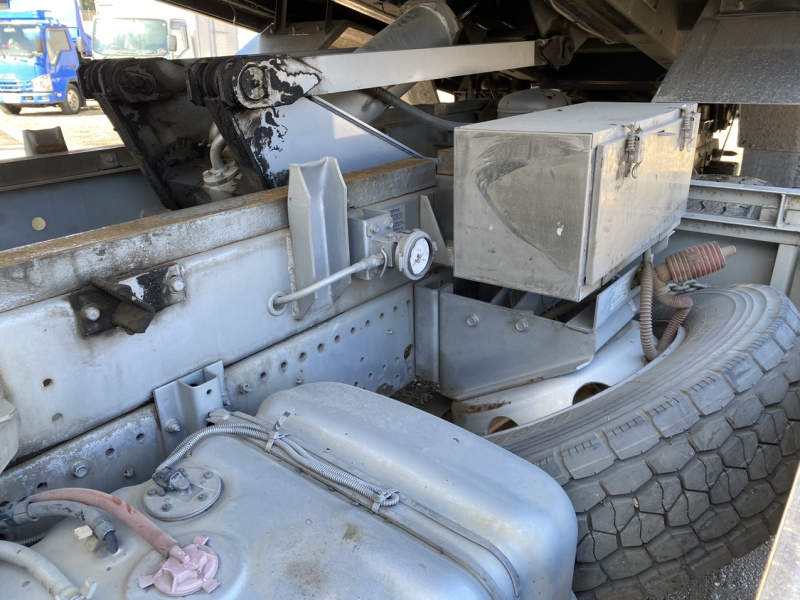 H28年式、フォワード、増tコボレーン、車検付|中古トラックの販売・買取・査定のアイナビ