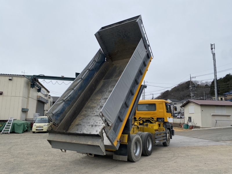 H17年式、ビックサム、コボレーン付ダンプ、車検付|中古トラックの販売・買取・査定のアイナビ