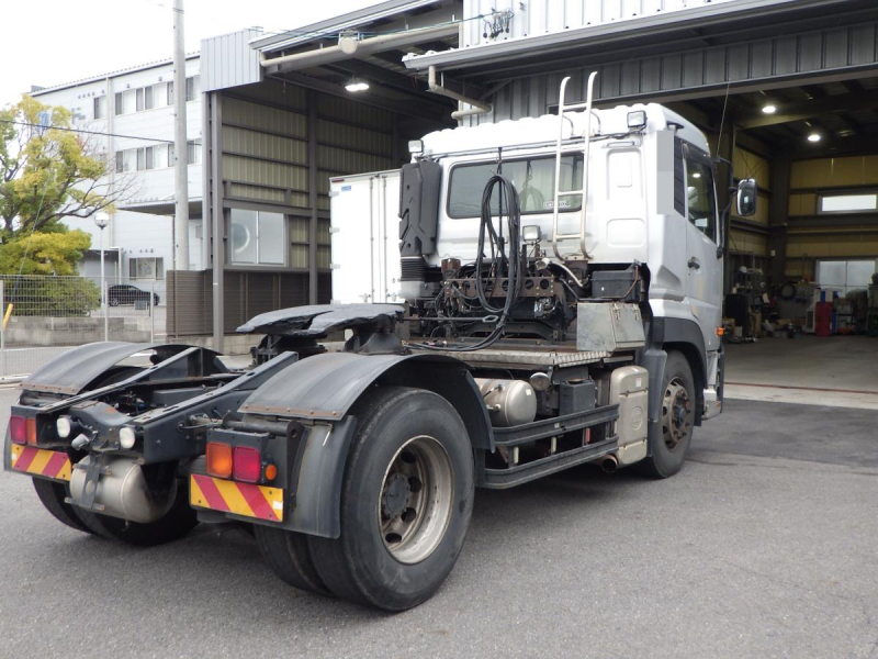 トラクタ 第5輪11.5t 後輪エアサス|中古トラックの販売・買取・査定のアイナビ