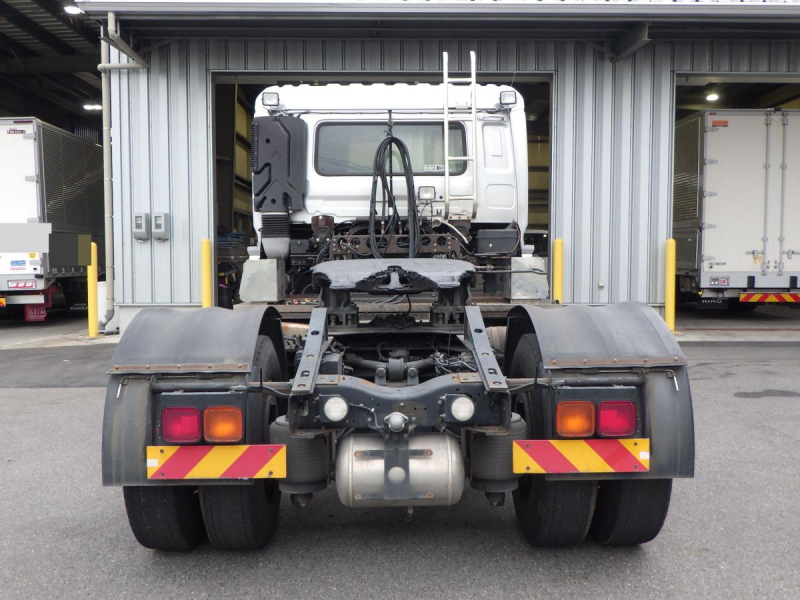 トラクタ 第5輪11.5t 後輪エアサス|中古トラックの販売・買取・査定のアイナビ