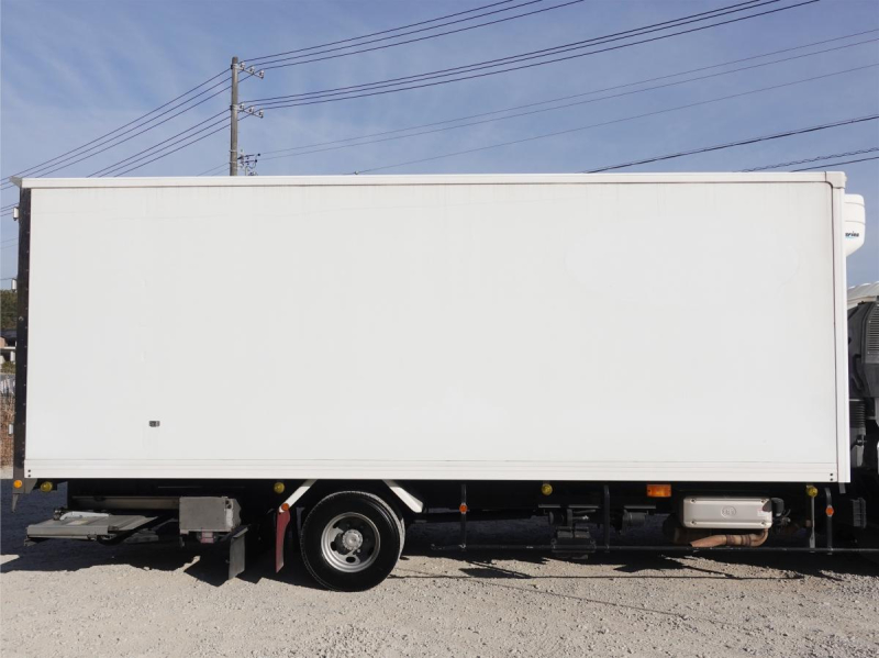パワーゲート低温冷蔵冷凍ワイド|中古トラックの販売・買取・査定のアイナビ
