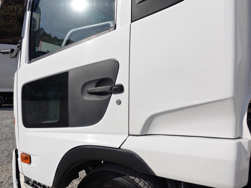 パワーゲート低温冷蔵冷凍ワイド|中古トラックの販売・買取・査定のアイナビ