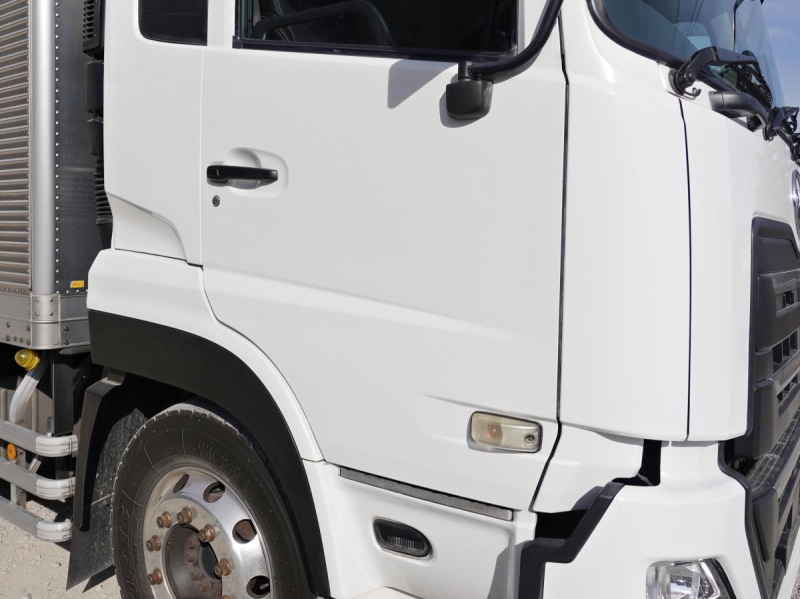 パワーゲートスタンバイ低温冷蔵冷凍大型|中古トラックの販売・買取・査定のアイナビ