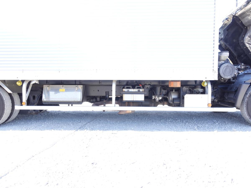 パワーゲートワイドアルミバン|中古トラックの販売・買取・査定のアイナビ