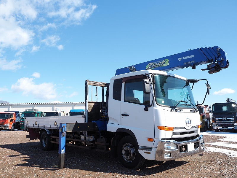 UDコンドル5段クレーンラジコンアルミブロック平ボディ|中古トラックの販売・買取・査定のアイナビ