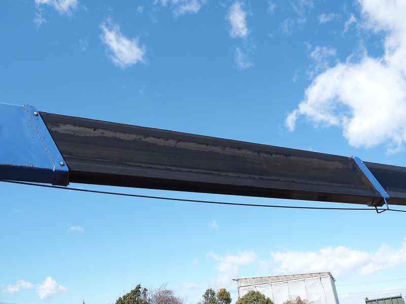 UDコンドル5段クレーンラジコンアルミブロック平ボディ|中古トラックの販売・買取・査定のアイナビ