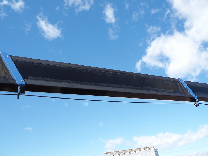 UDコンドル5段クレーンラジコンアルミブロック平ボディ|中古トラックの販売・買取・査定のアイナビ