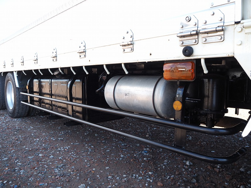 三菱ふそうスーパーグレートアルミブロック平ボディ積載14t|中古トラックの販売・買取・査定のアイナビ