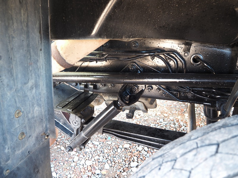 三菱ふそうスーパーグレートアルミブロック平ボディ積載14t|中古トラックの販売・買取・査定のアイナビ