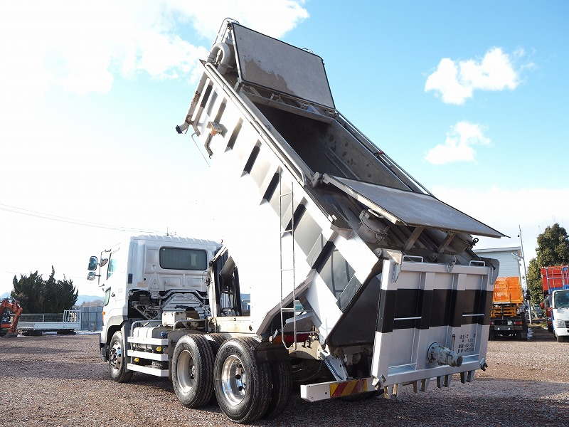 日野プロフィア汚泥運搬車汚泥ダンプタンク車|中古トラックの販売・買取・査定のアイナビ