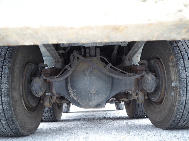 プロフィアダンプ2デフ新明和5.3×2.2m|中古トラックの販売・買取・査定のアイナビ