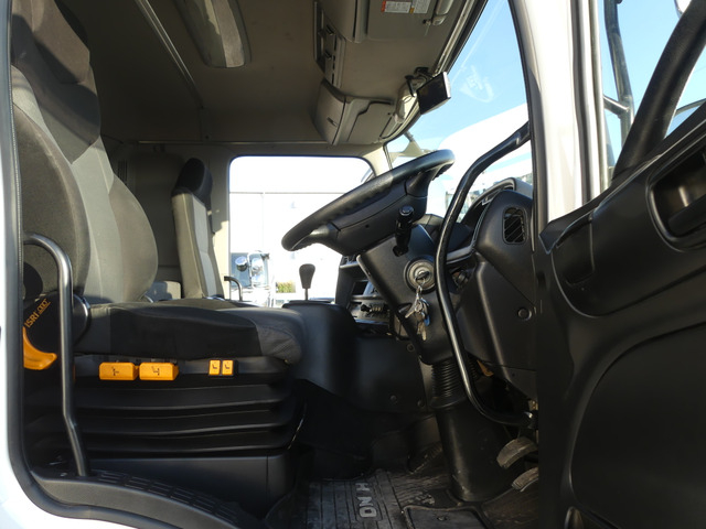 【寒冷仕様ステン×AT車】日野/プロフィア|中古トラックの販売・買取・査定のアイナビ