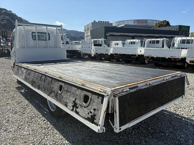 日野 平ボディ デュトロ|中古トラックの販売・買取・査定のアイナビ