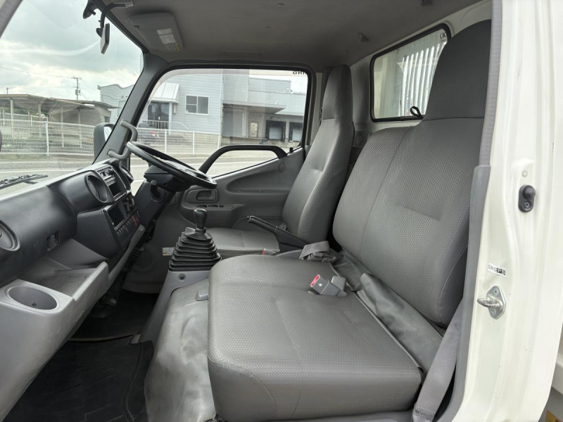 H24 デュトロ 2tダンプ|中古トラックの販売・買取・査定のアイナビ