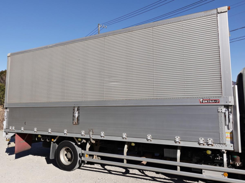 積載3tワイドアルミウイングアルミウィング|中古トラックの販売・買取・査定のアイナビ