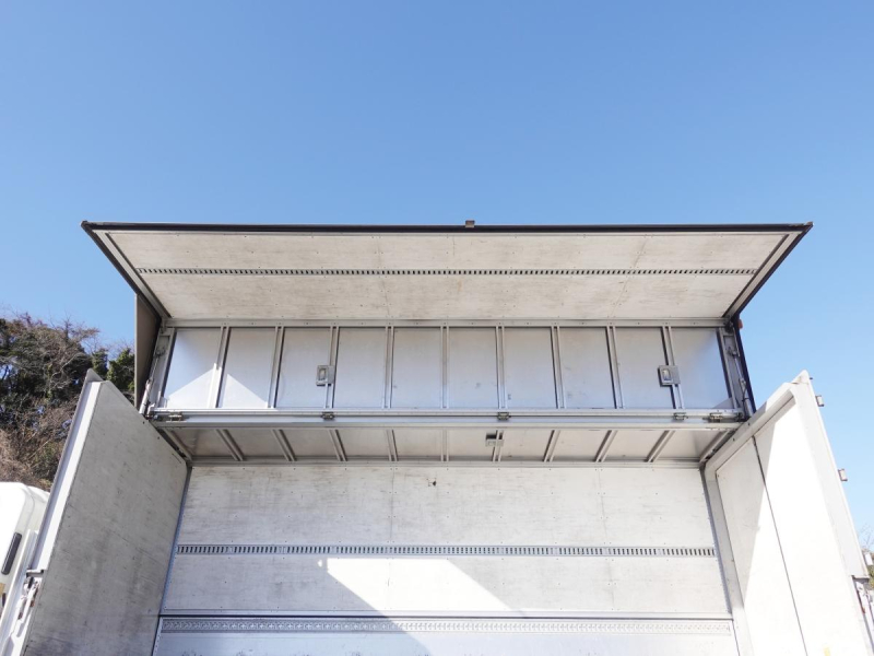 積載3tワイドアルミウイングアルミウィング|中古トラックの販売・買取・査定のアイナビ