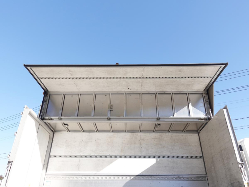 積載3tワイドアルミウイングアルミウィング|中古トラックの販売・買取・査定のアイナビ