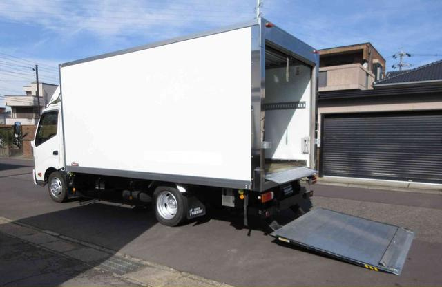 日野 バン車 デュトロ|中古トラックの販売・買取・査定のアイナビ