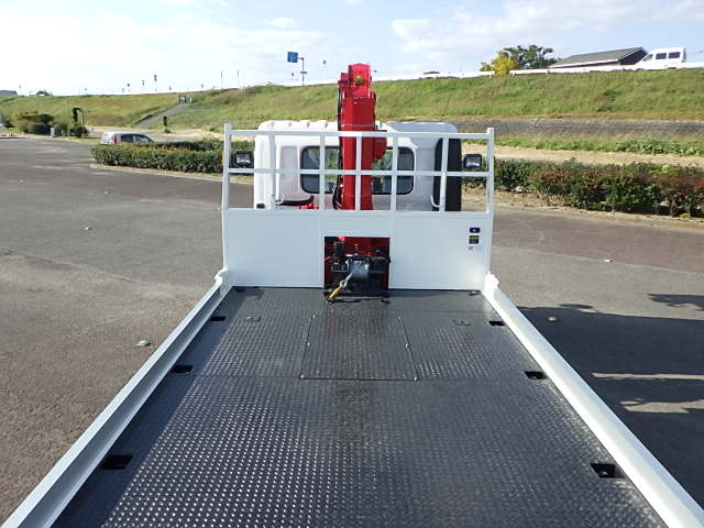 日野令和7年式☆クレーン付きキャリアカー☆ウィンチ歩み板付き|中古トラックの販売・買取・査定のアイナビ