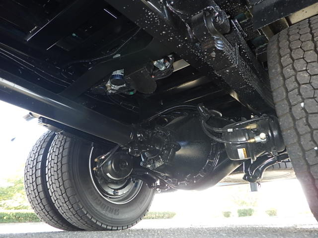 日野令和7年式☆クレーン付きキャリアカー☆ウィンチ歩み板付き|中古トラックの販売・買取・査定のアイナビ