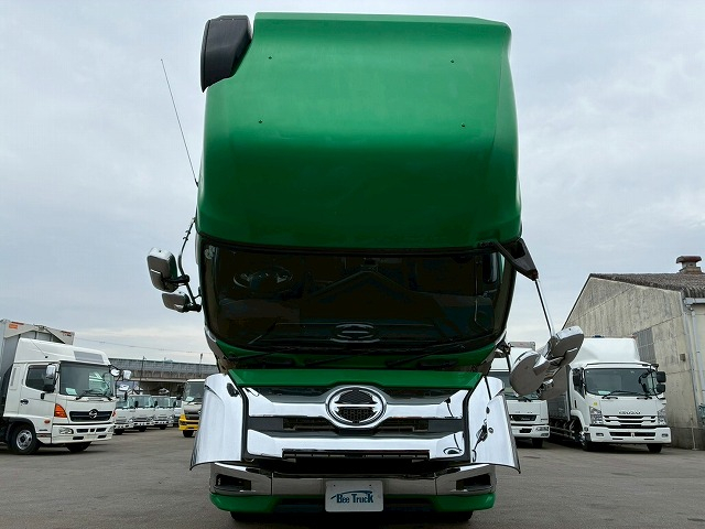 検切れナンバー付きワンオーナーハイルーフ6×43軸2デフ|中古トラックの販売・買取・査定のアイナビ