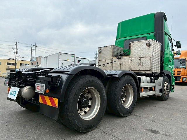 検切れナンバー付きワンオーナーハイルーフ6×43軸2デフ|中古トラックの販売・買取・査定のアイナビ