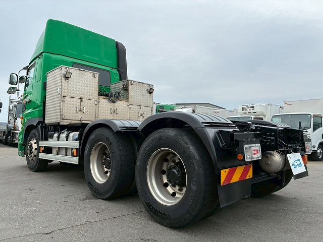 検切れナンバー付きワンオーナーハイルーフ6×43軸2デフ|中古トラックの販売・買取・査定のアイナビ