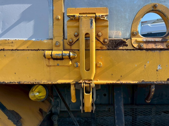 14.5トン積載★3軸1デフ★後輪エアサス★7速MT車★380馬力|中古トラックの販売・買取・査定のアイナビ