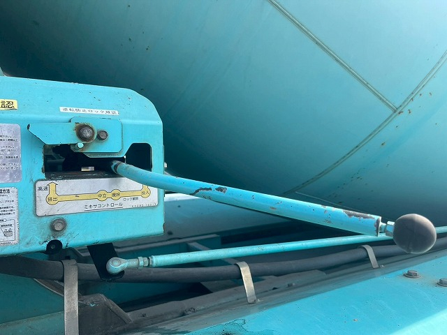 増トン★11.5トン積載★車検付★3軸2デフ★KYB製・9.8立米|中古トラックの販売・買取・査定のアイナビ