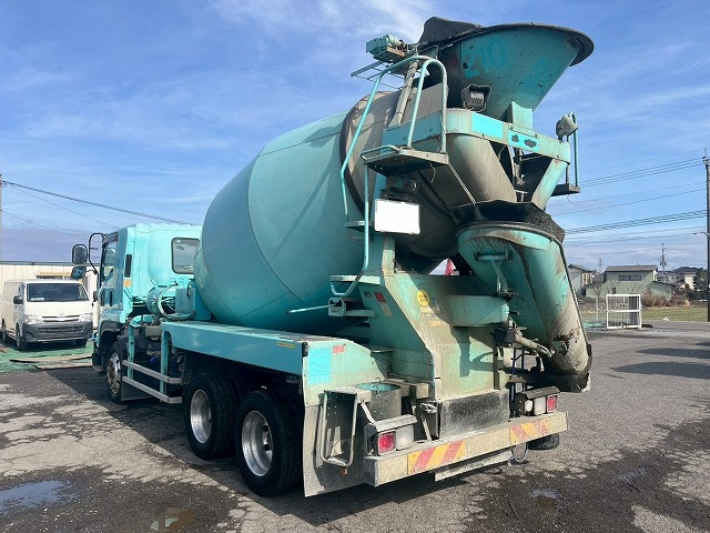 増トン★11.5トン積載★車検付★3軸2デフ★KYB製・9.8立米|中古トラックの販売・買取・査定のアイナビ