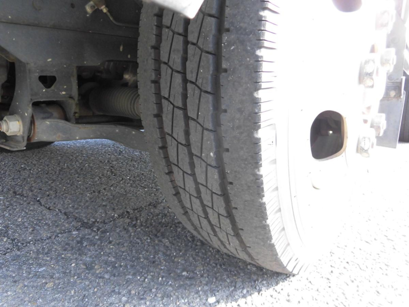 30年エルフ1.8T Wキャブ AT アーム式PG 5T未満OK!|中古トラックの販売・買取・査定のアイナビ