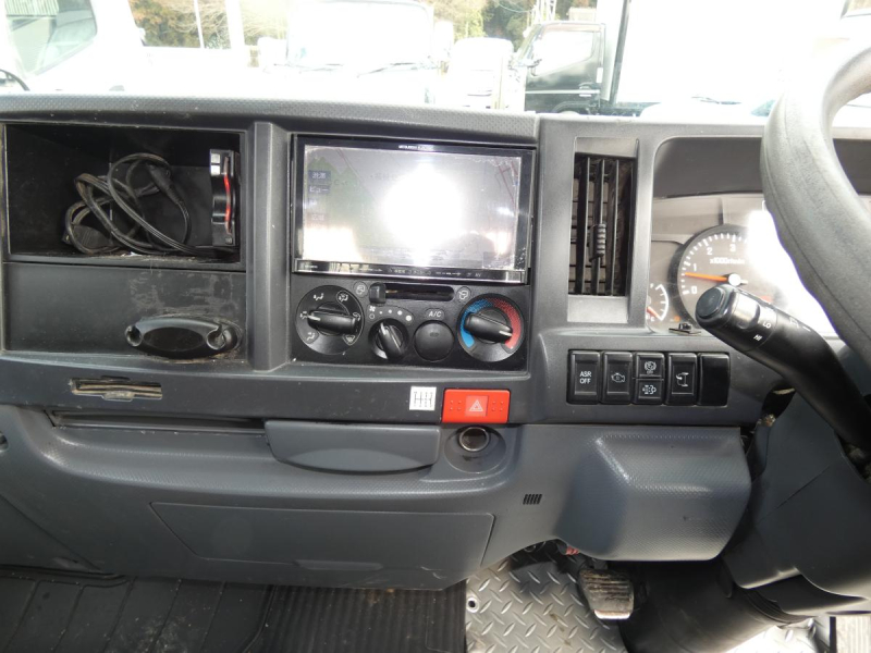 H273トン 6速マニュアル ダンプ|中古トラックの販売・買取・査定のアイナビ