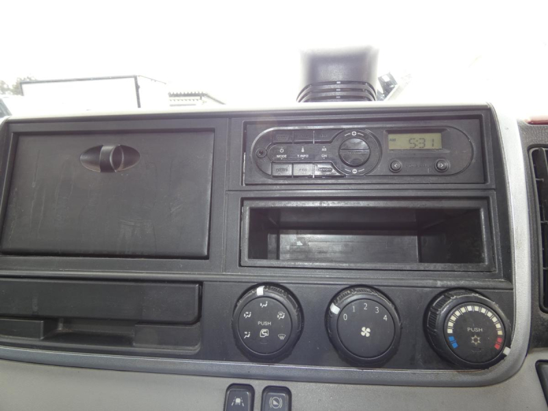 H302t平ボディ 5速マニュアル ETC260113|中古トラックの販売・買取・査定のアイナビ